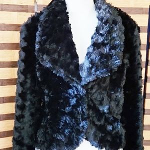 NWT!  Kaity lined furry jacket